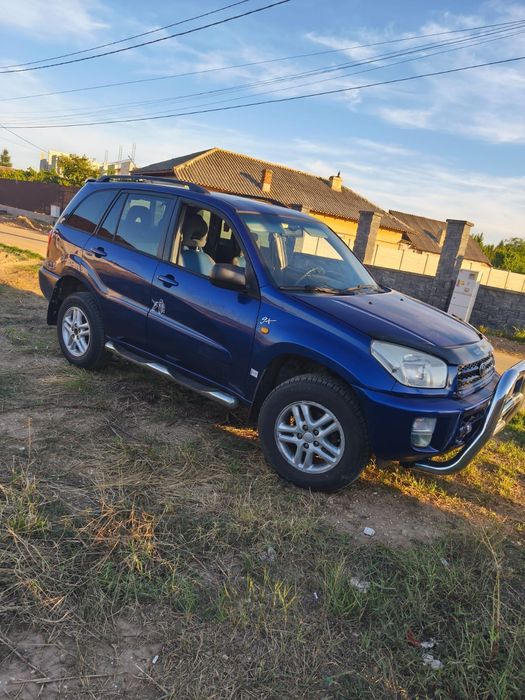Vând Toyota rav 4 2.0 benzina 150CP
