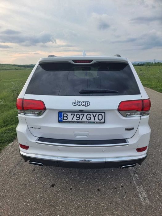 Jeep Grand Cherokee SUMMIT