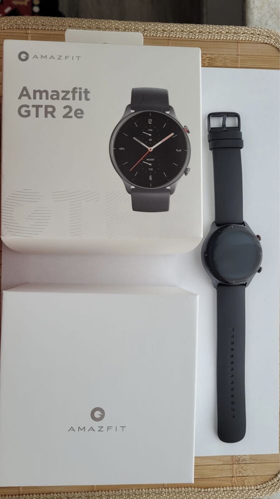 Smartwatch Amazfit GTR2e ca nou