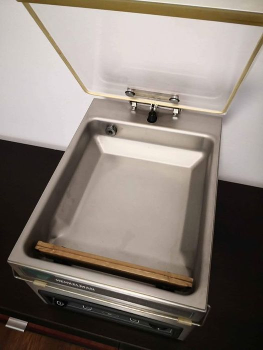 Вакуум машина професионална Henkelman Mini Jumbo