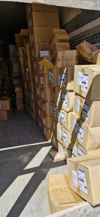 Holsuruburi Lemn și Rigips