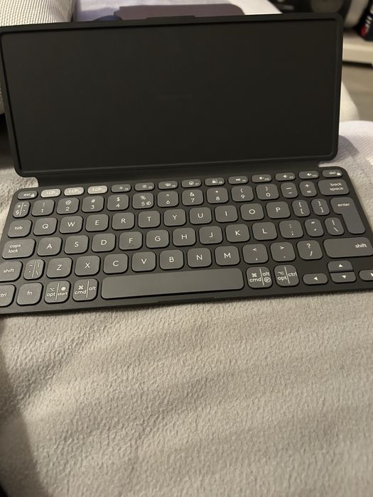 Logitech keys to go 2