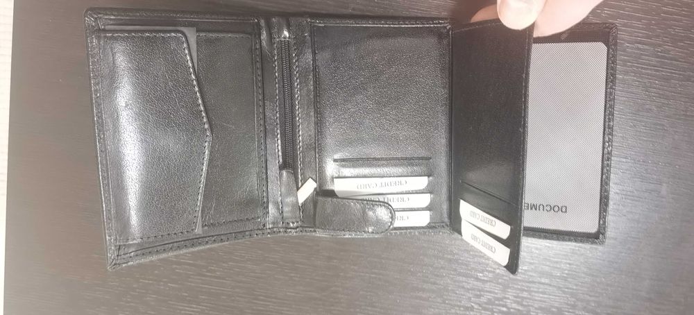 PORTOFEL Negru - barbati - Articol NOU