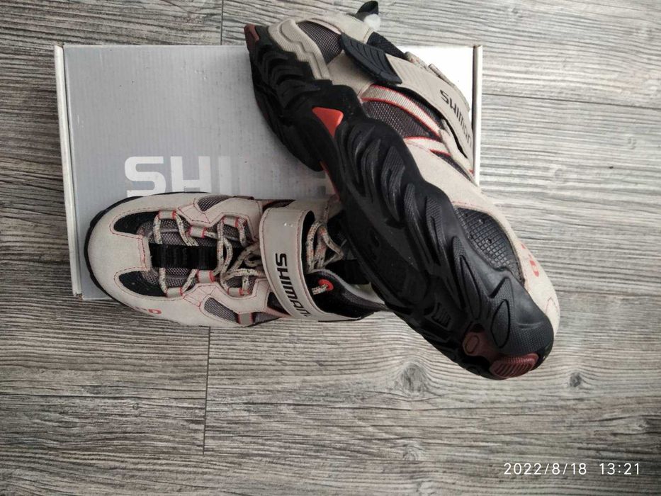 Продавам дамски обувки SHIMANO – SH- WM40.