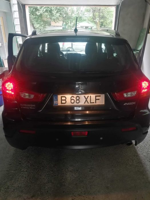Mitsubishi ASX an 2011