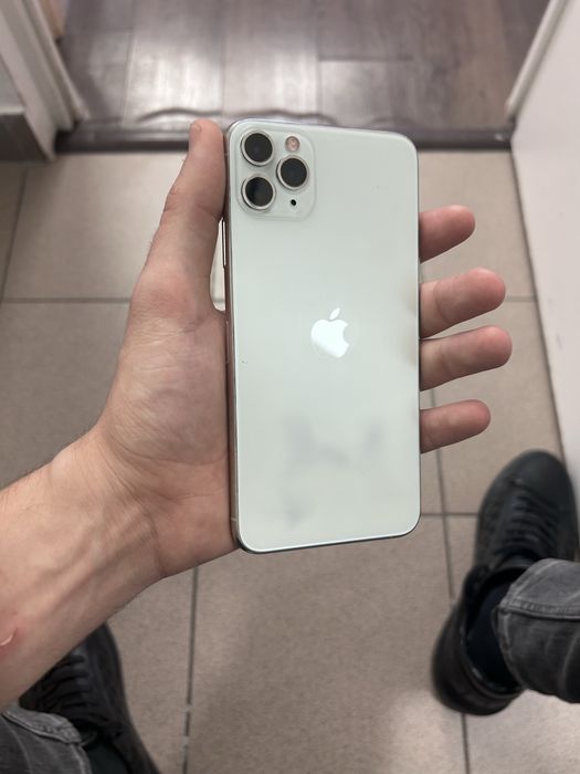iPhone 11 Pro Max 256GB | Funcționează perfect | 85% baterie