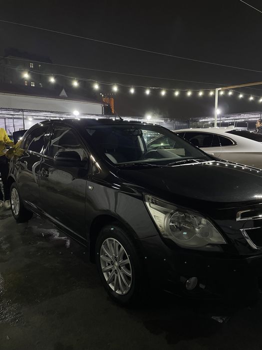 Cobalt 2014y 4 yevro sotiladi