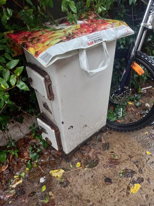 Soba de vânzare  aștept mesaj