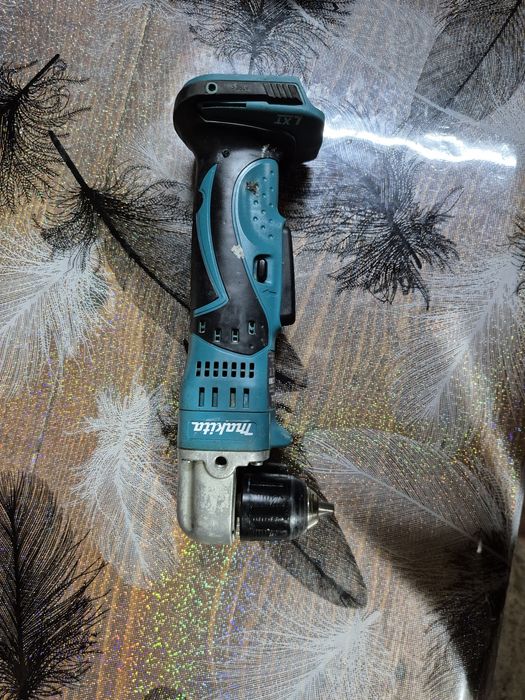 Masina de gaurit si surubat in unghi Makita DDA 351 18v