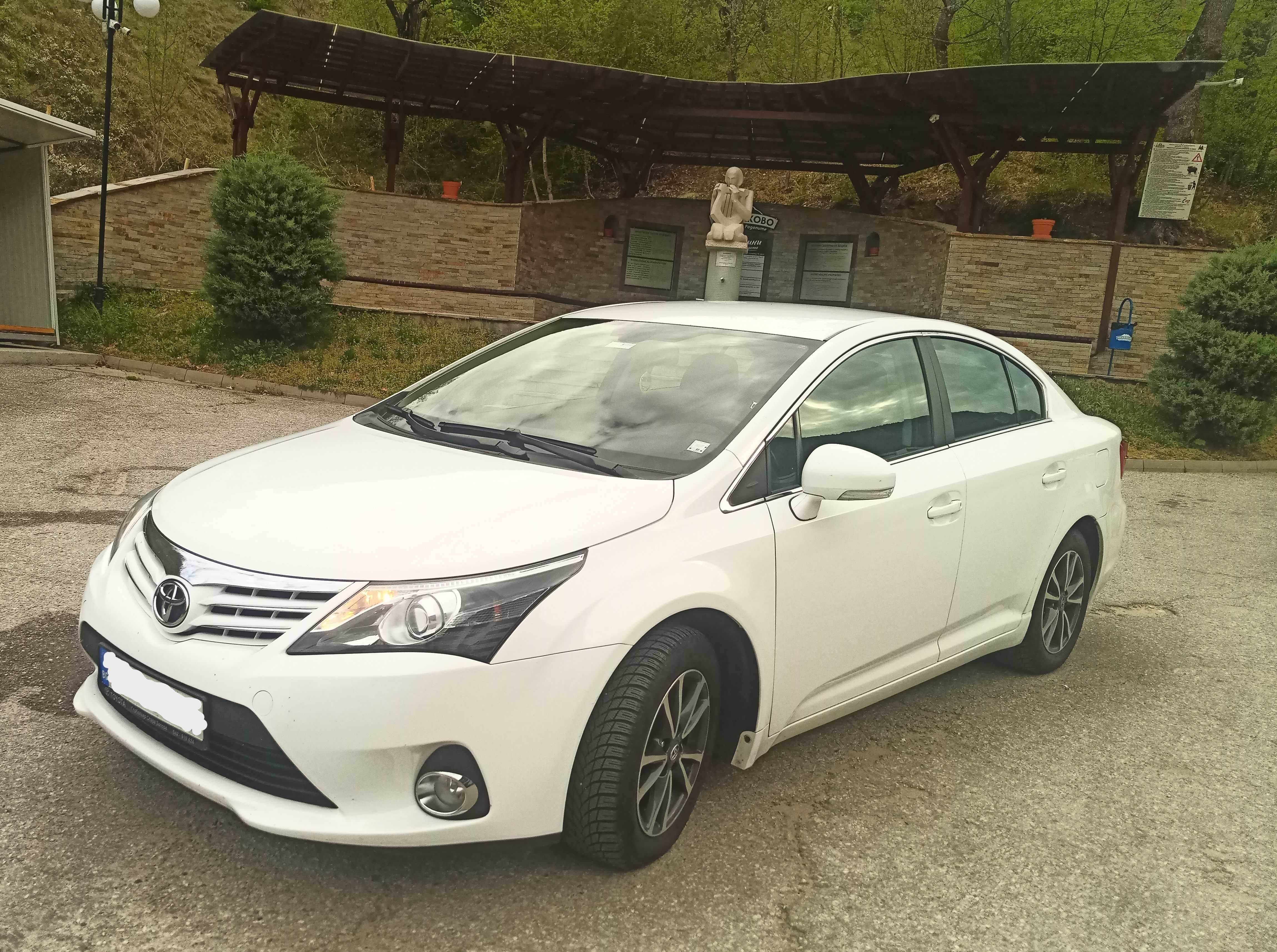 Toyota Avensis 2,0 литра, дизел D-4D DPF