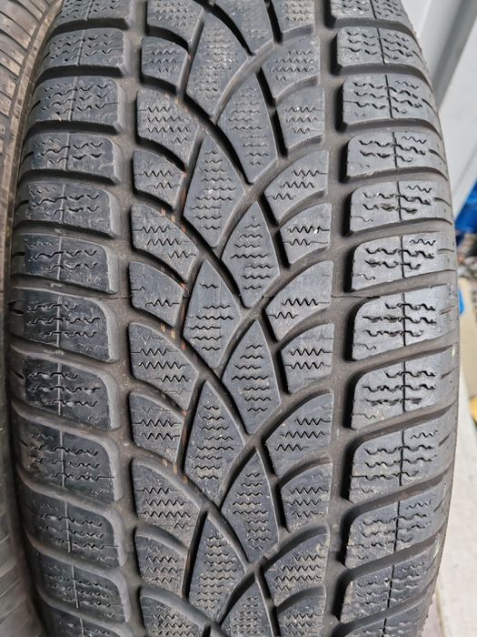 Vând anvelope second hand.