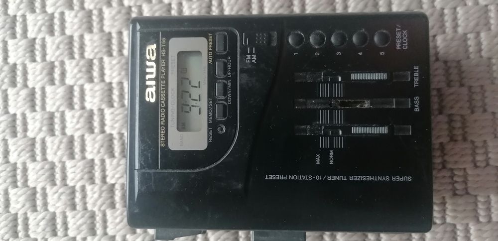 Vând walkman Aiwa