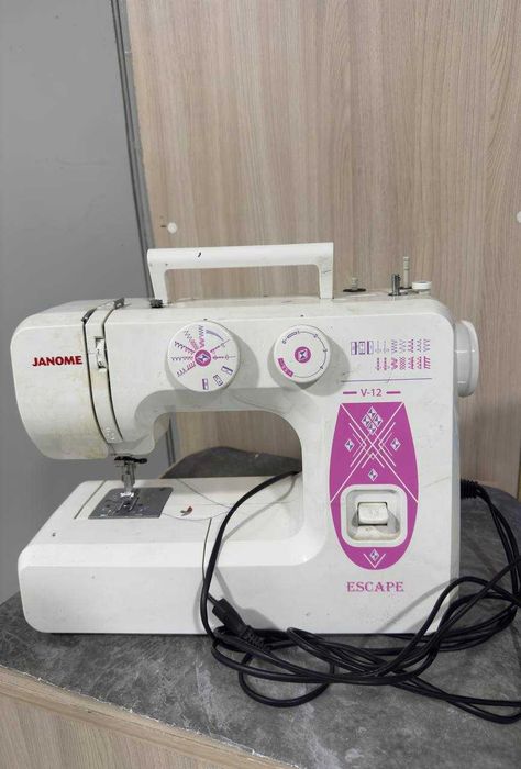 Швейная машина Janome Escape V-12 (Астана, Куйши Дина 31) Л 771879