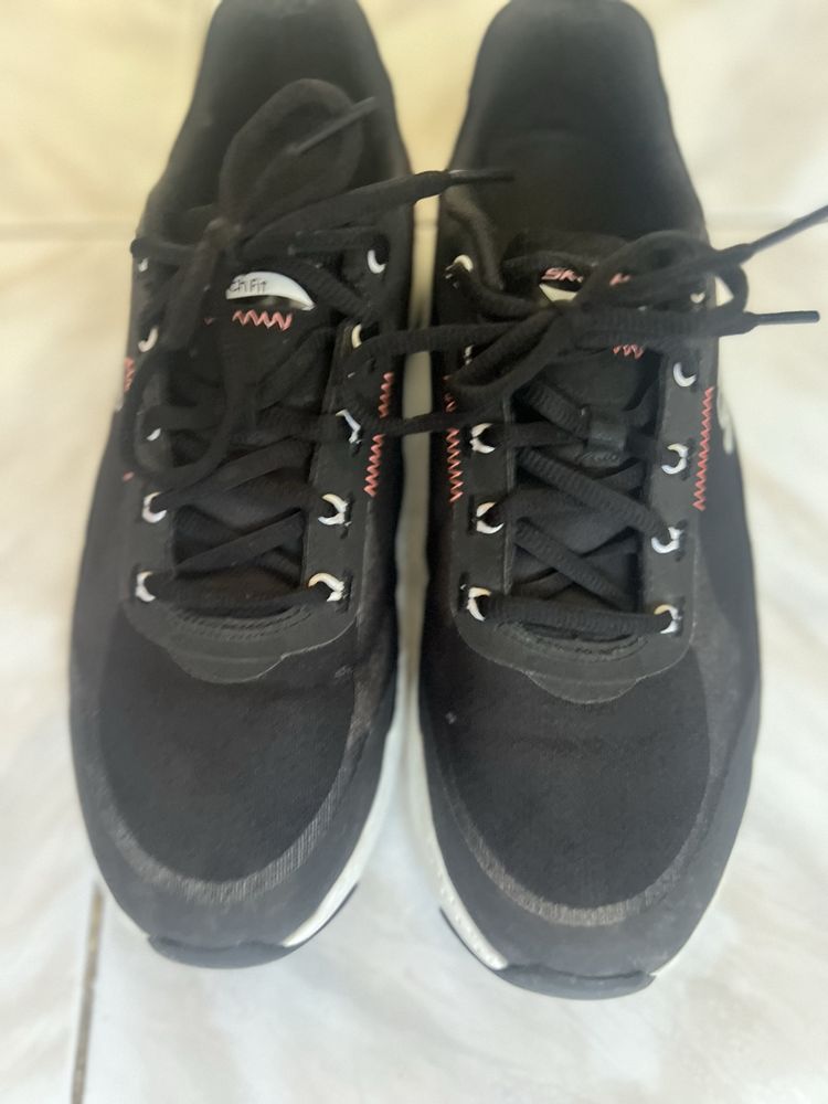 Маратонки: Asics, Puma, Skechers - по 25лв.