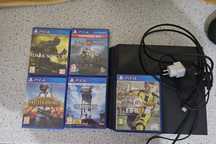 Vând PlayStation 4