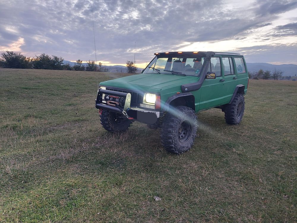 Jeep cherokee 4.0 manual din fabrica