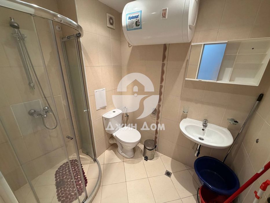 Тристаен апартамент на ПЪРВА ЛИНИЯ в к-с „Мидия“, гр. Ахелой