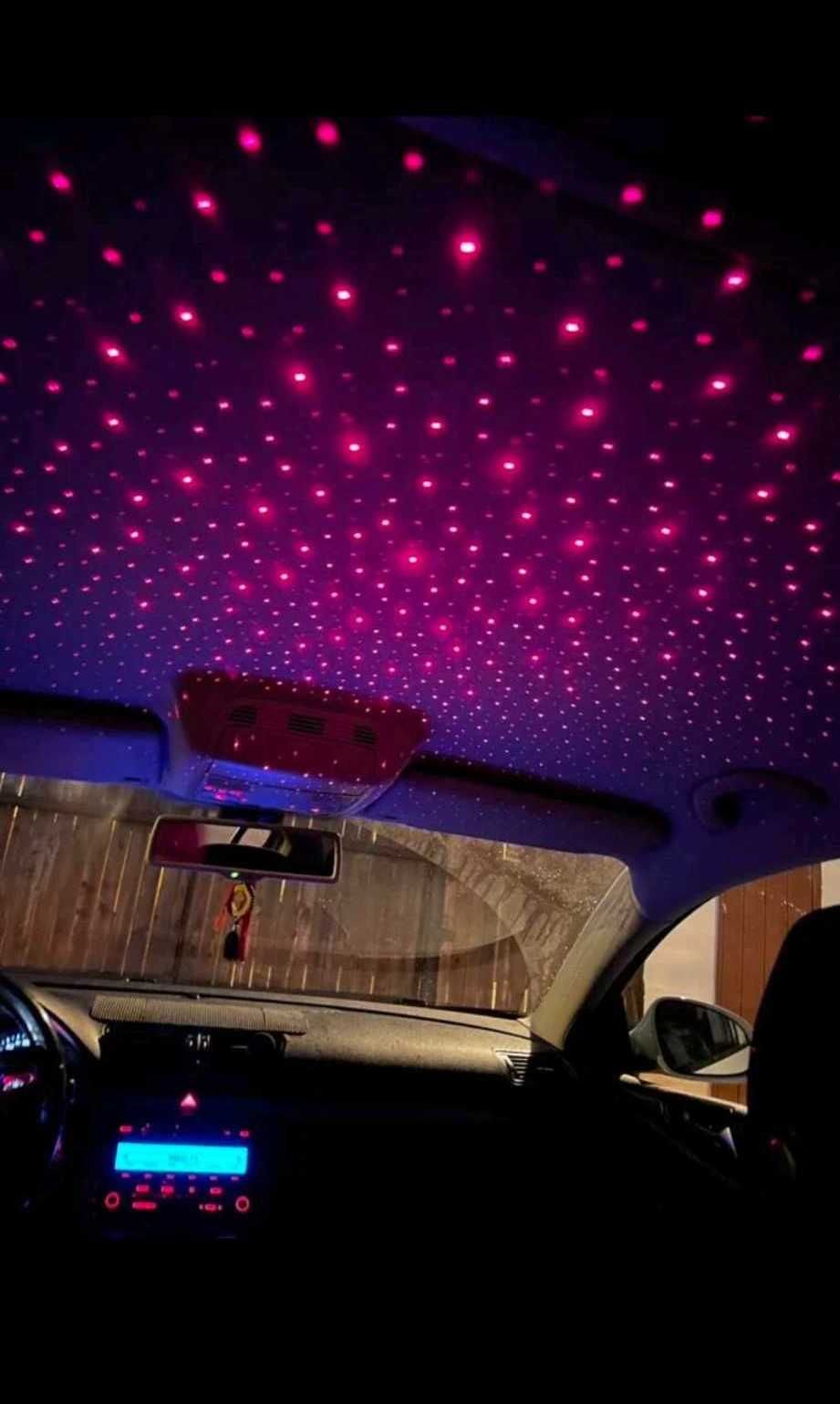Lampa LED USB cu proiectie lumina rosie pe plafon auto