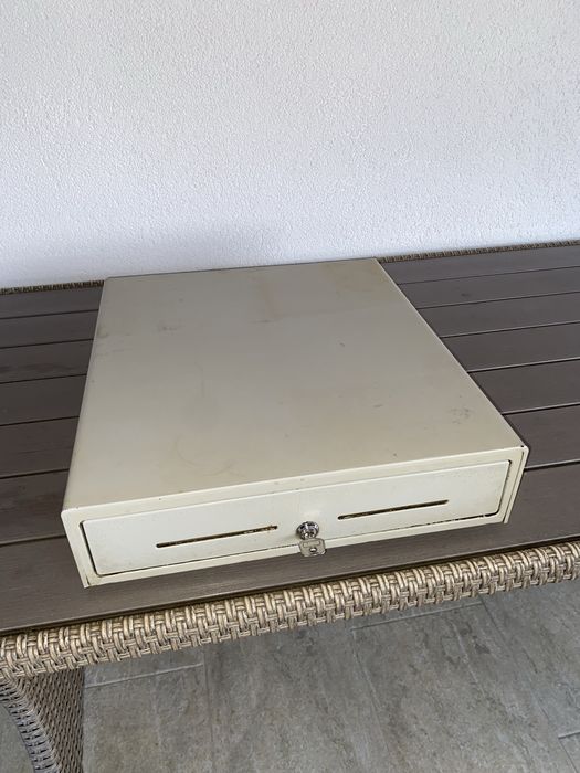 Sertar metalic bani functinal