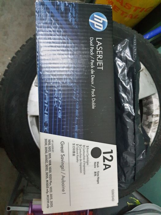 Cartușe alb negru+color