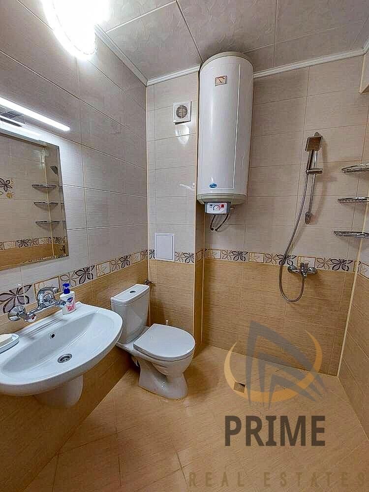 Дава се под наем Двустаен апартамент в Бургас, Изгрев - 60 кв.м за 510 € - Снимка #5