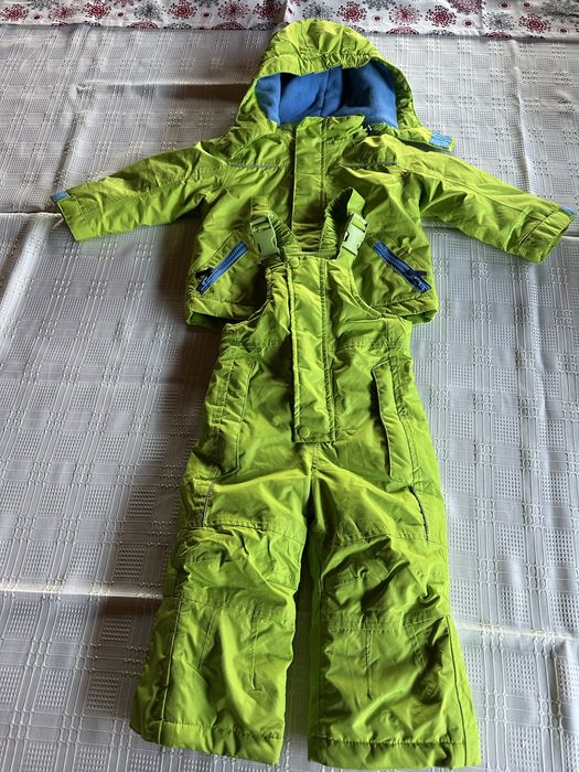 Vand costum de schi pentru copii