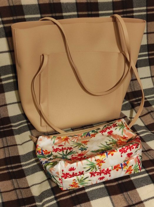 Розова дамска чанта Cropp