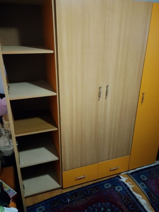 Șifonier în 3 canate