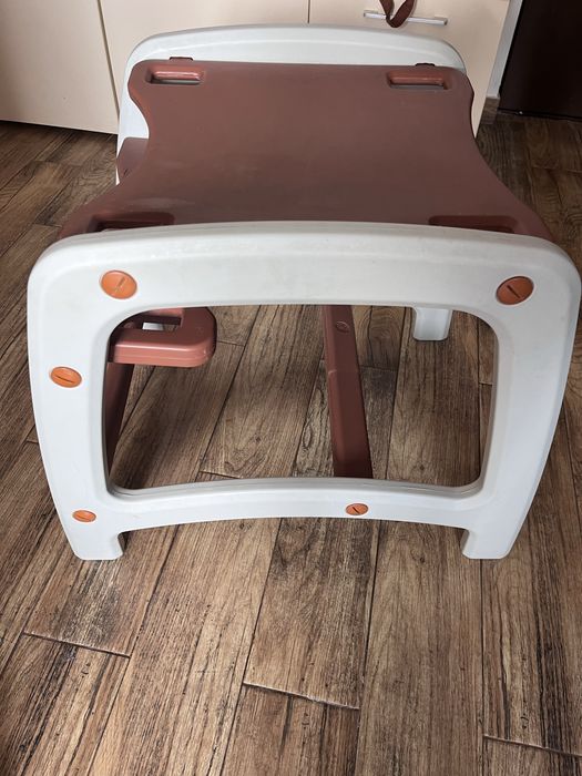 Scaun de masa bebelus  2in1