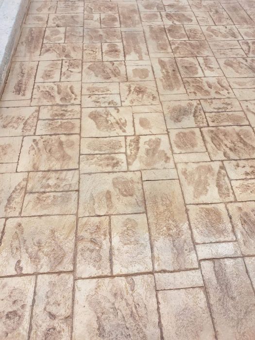Beton amprentat,elicopterizat,periat,rampe,alei,trotuare,lăcuire beton