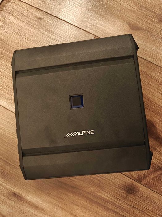 Amplificator auto statie Alpine A-60M + cadou Rux Knob 2