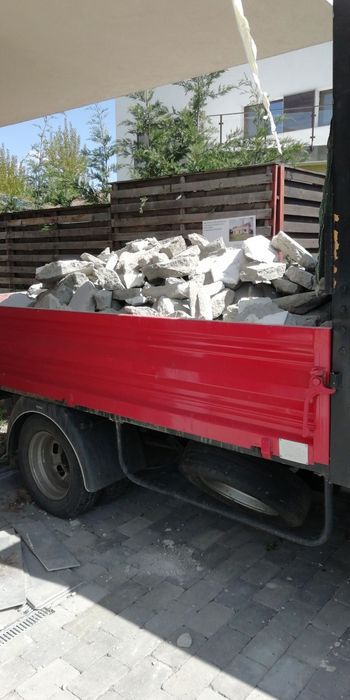 Demolări, sapa pereți gresie faianță beton transport moloz, nisip piat