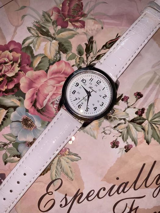 Женские Часы