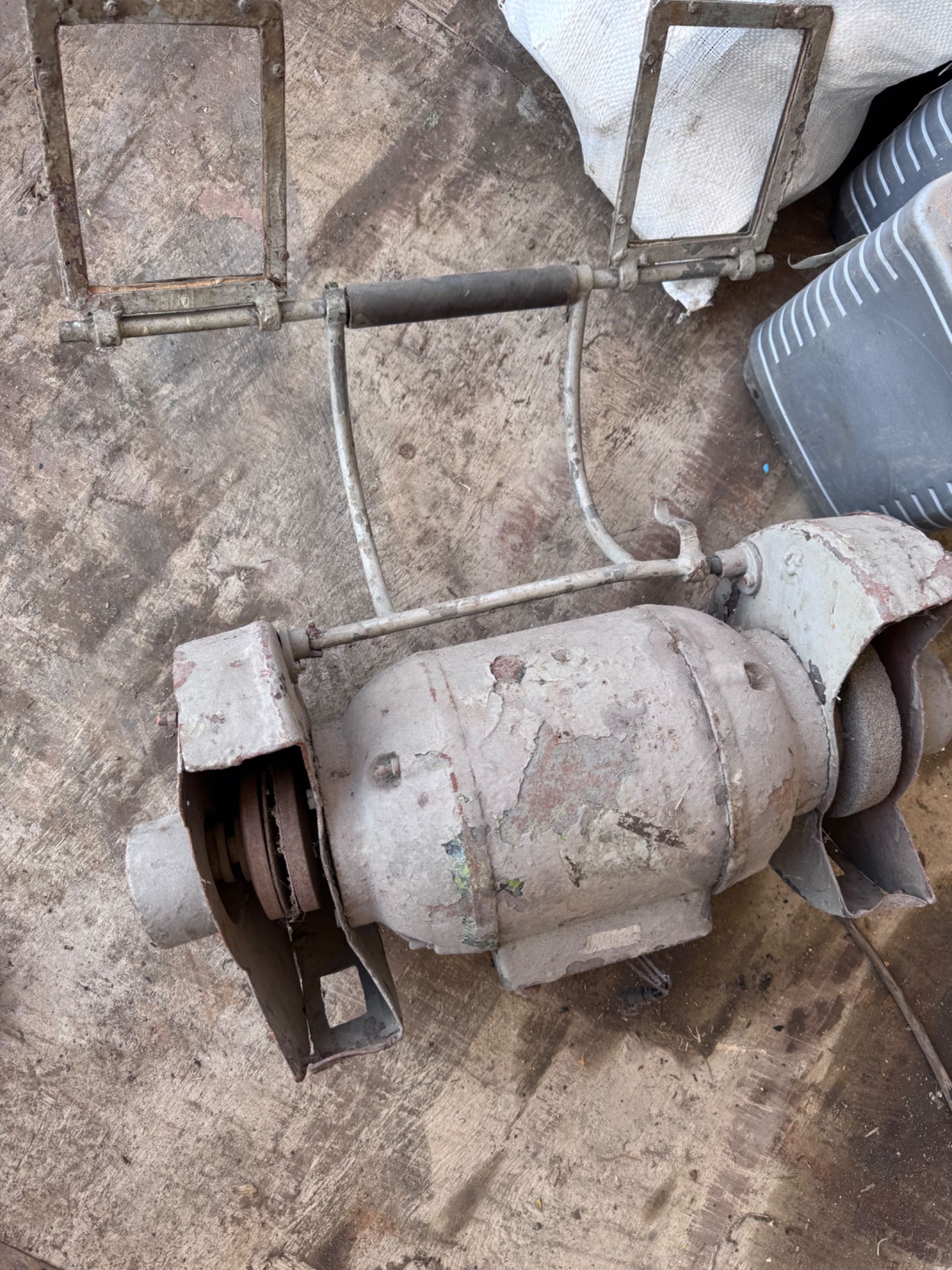 Polizor industrial 380V SI 220V