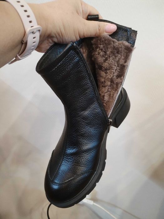Продам Ботинки женские зимние, 37рр, новые, натуральная кожа, цигейка
