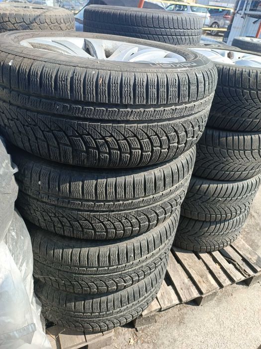 Зимни гуми 245/50/18 NOKIAN с джанти от BMW- 7 серия