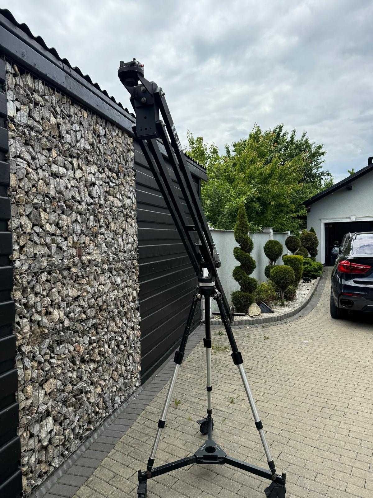 vand macara video 2000 euro