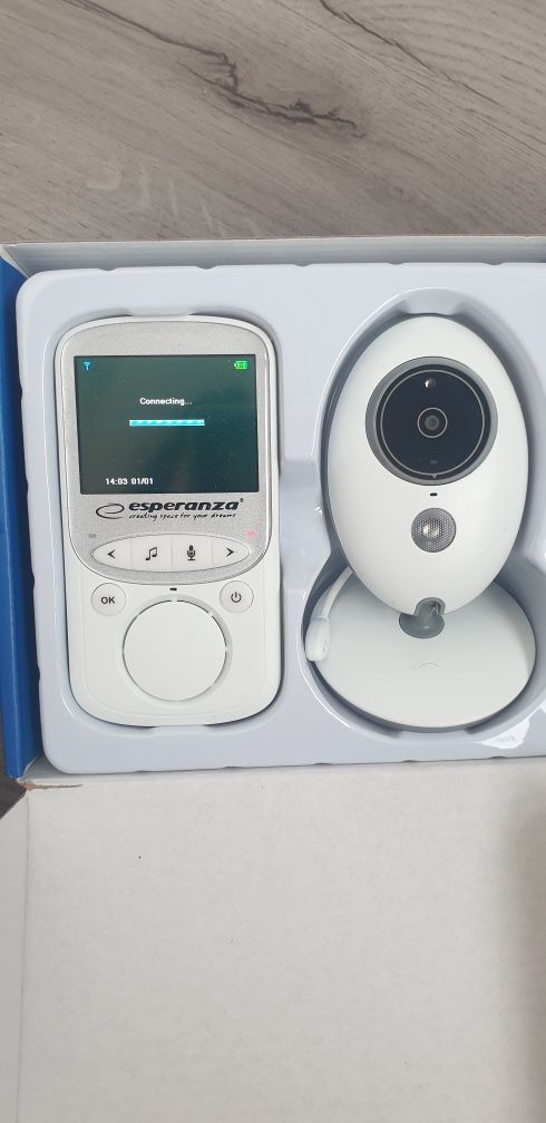 Baby monitor,  camera supraveghere batrani, copii