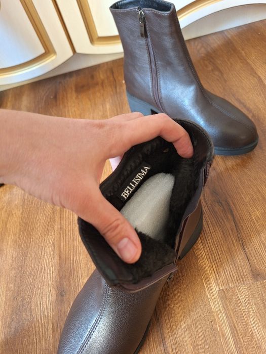 Сапоги ( новые) темно коричневый