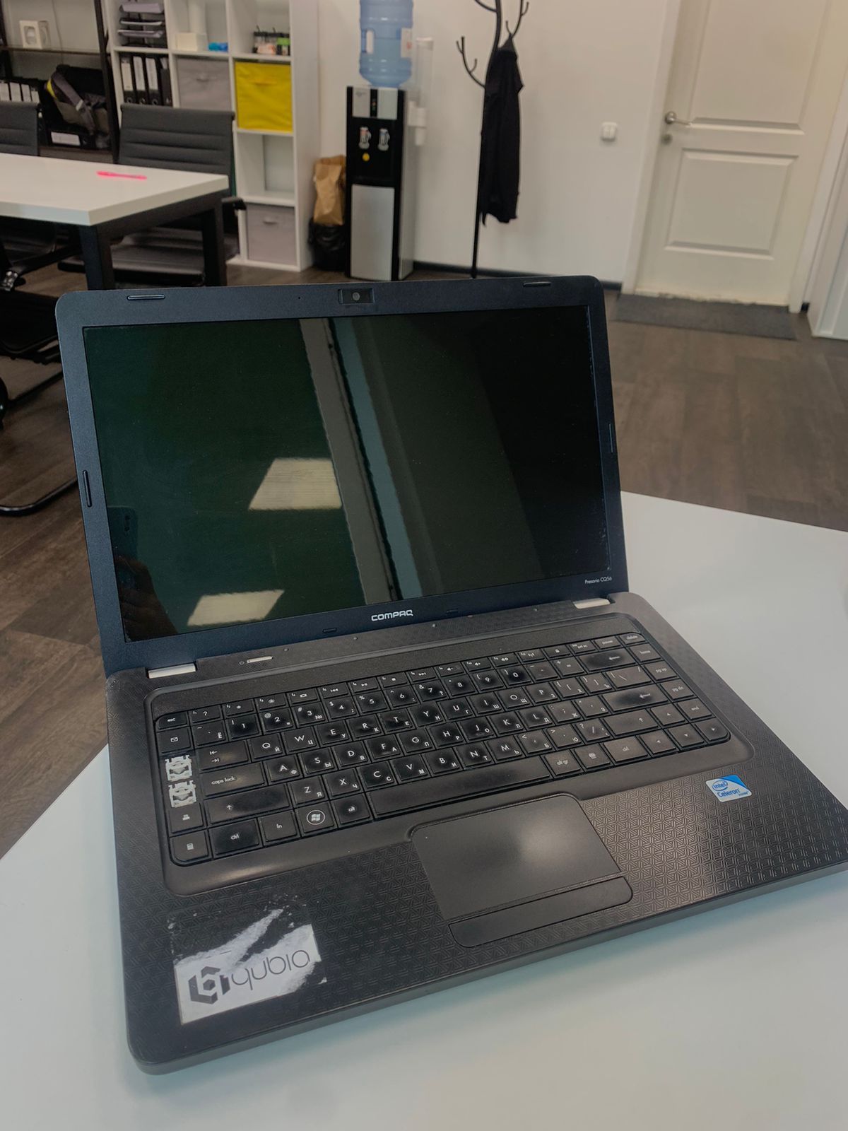 Ноутбук Compaq 69