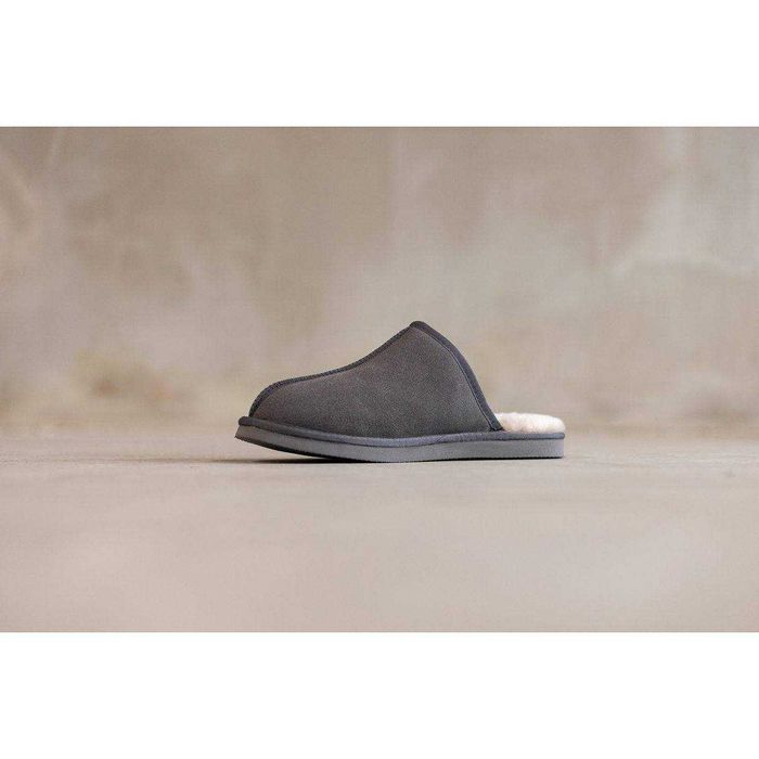 Papuci de Casa pentru Barbati din Piele Intoarsa Captuseala din Lana