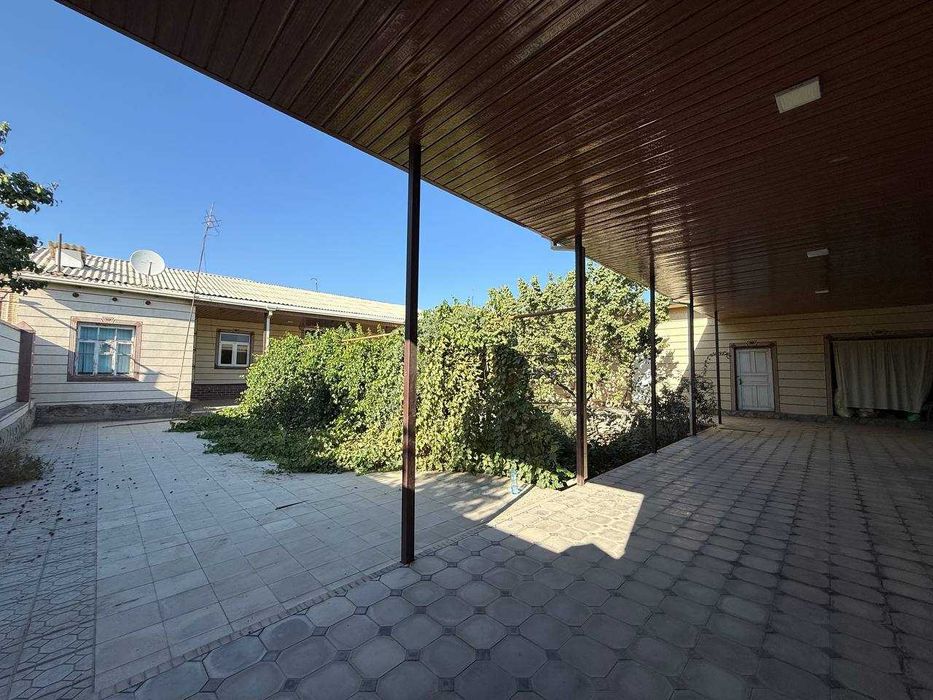 TAYYOR 8 SOTIQLI HOVLi bahavo joydan sotiladi