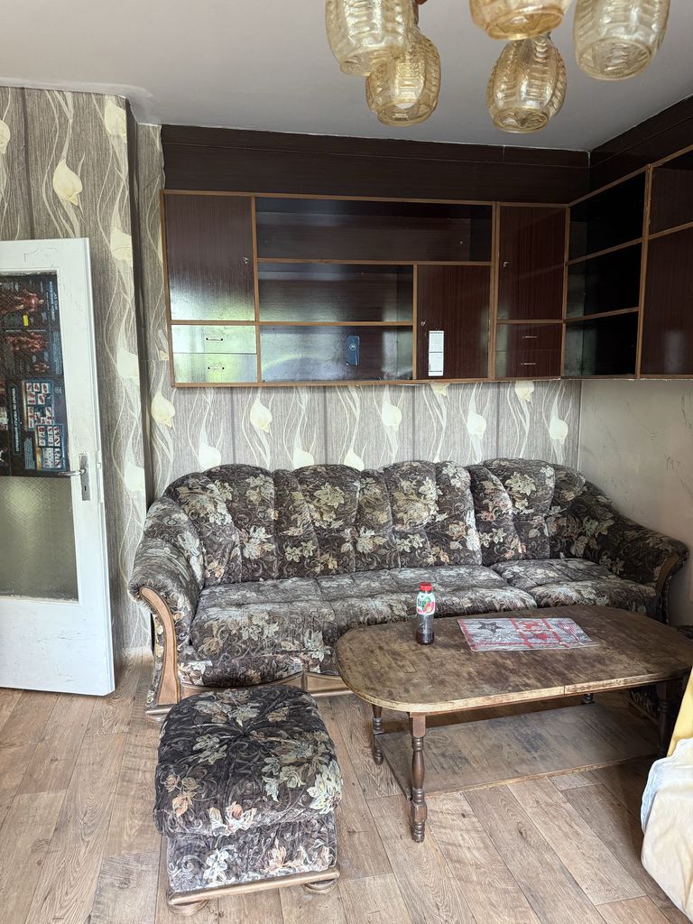 Дава се под наем Двустаен апартамент в София, Обеля 2 - 50 кв.м за 306 € - Снимка #2