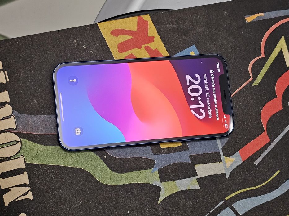 Iphone 12 64 GB - albastru
