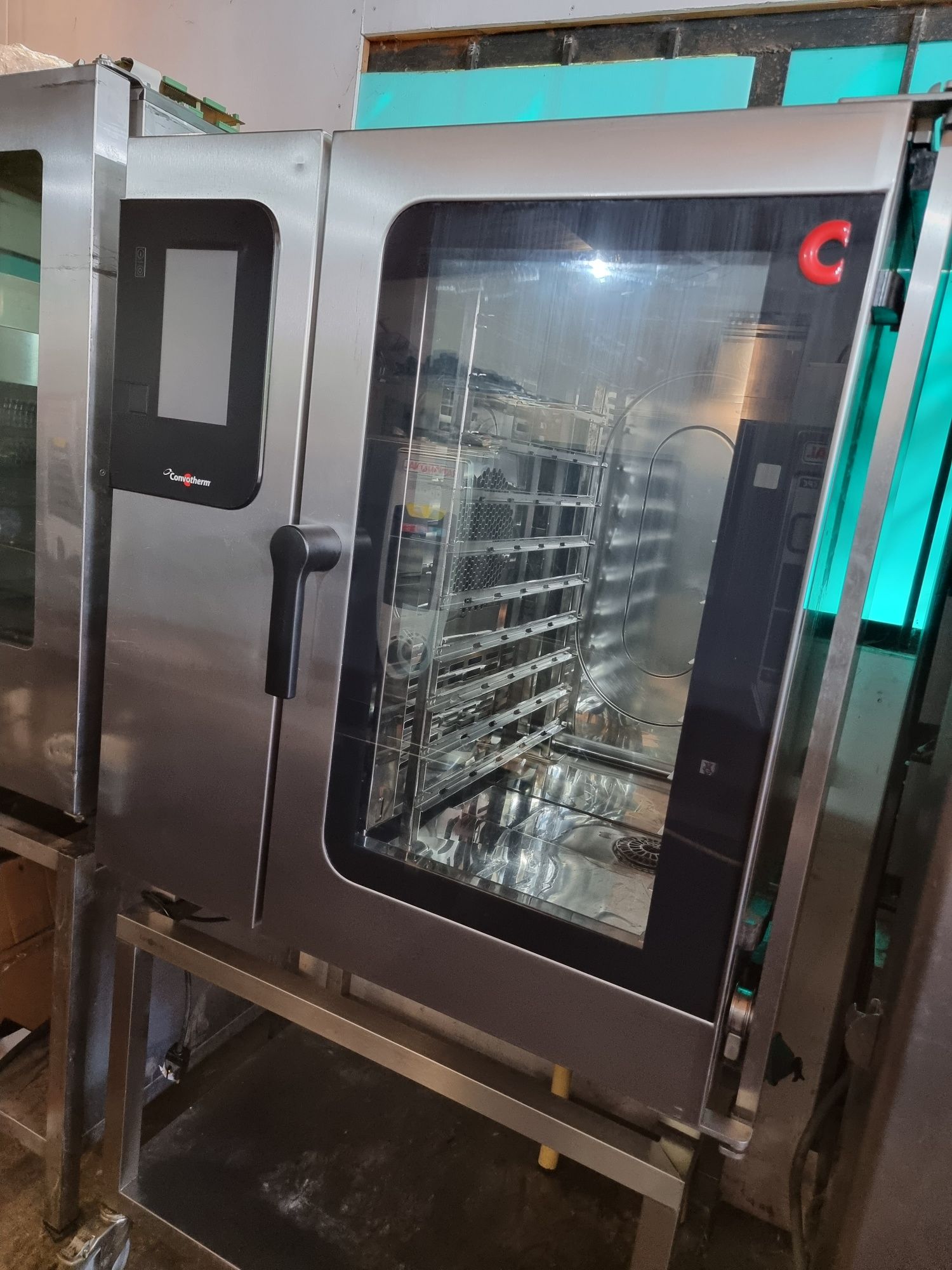 Конвектомат Convotherm за 7 тави Rational