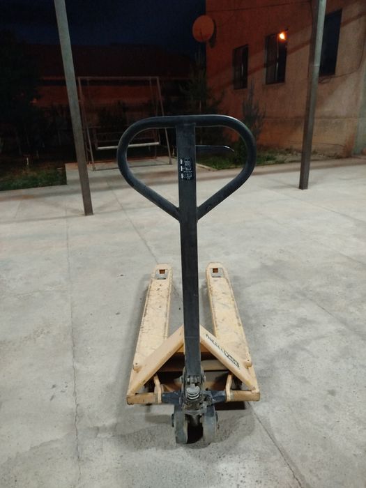 Рохля(Гидравлические тележка)