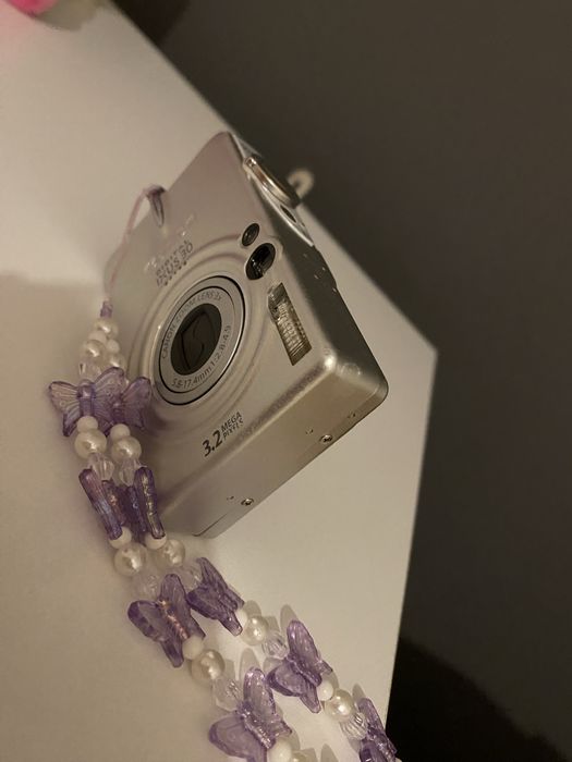 Camera digitala canon ixus 30