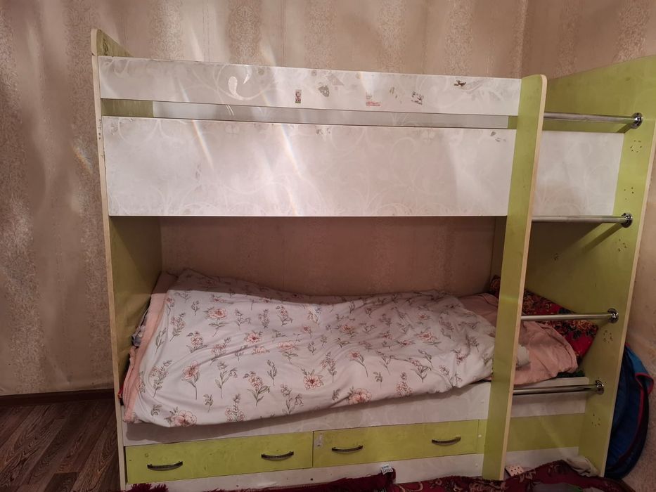 Кровать детская 2х ярусная