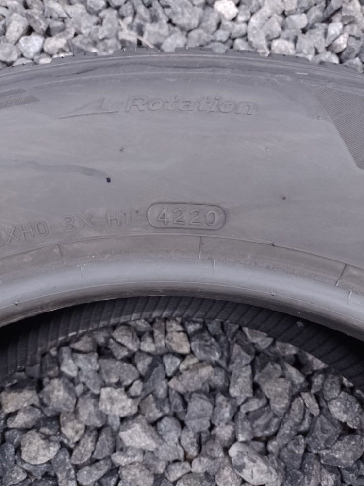 Anvelope iarna 215/65/17 Hankook