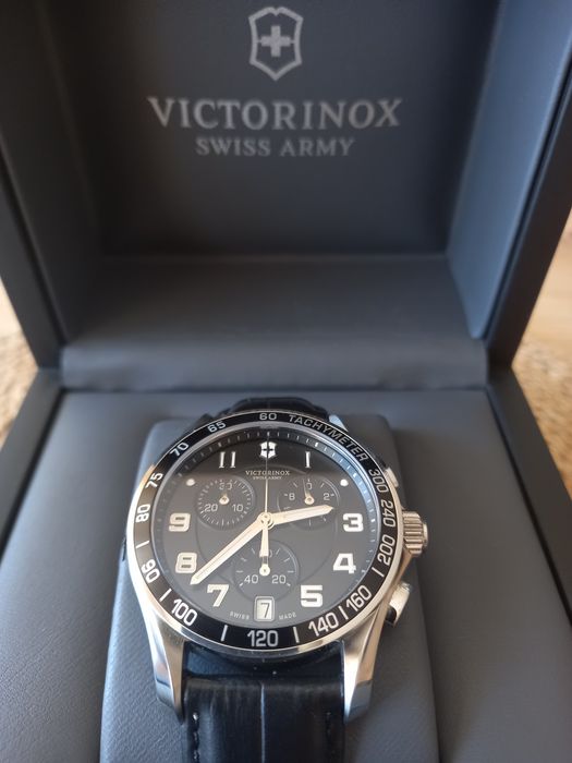 Victorinox Swiss Army мъжки часовник